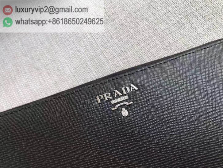 luxury deals: prada outlet