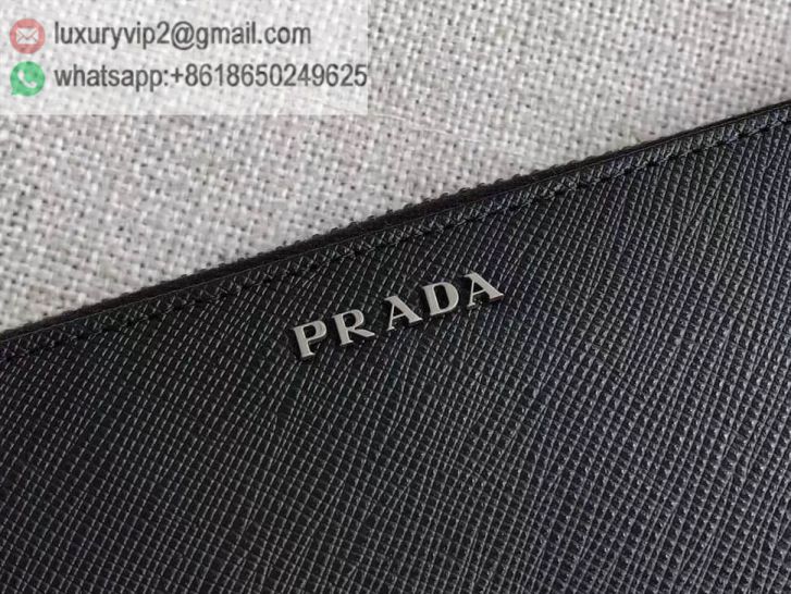 luxury deals: prada outlet