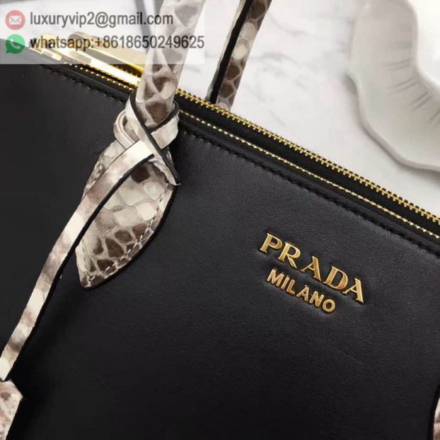 luxury deals: prada outlet