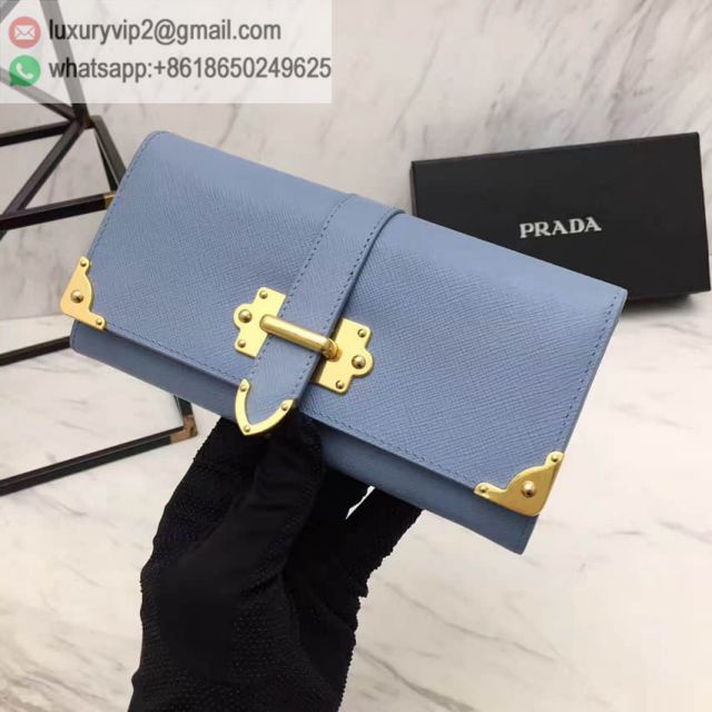 luxury deals: prada outlet