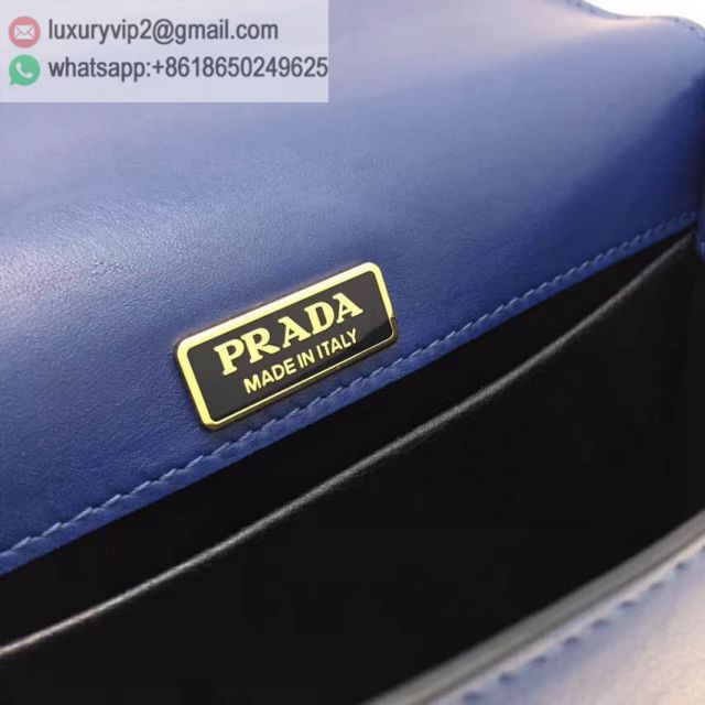 luxury deals: prada outlet