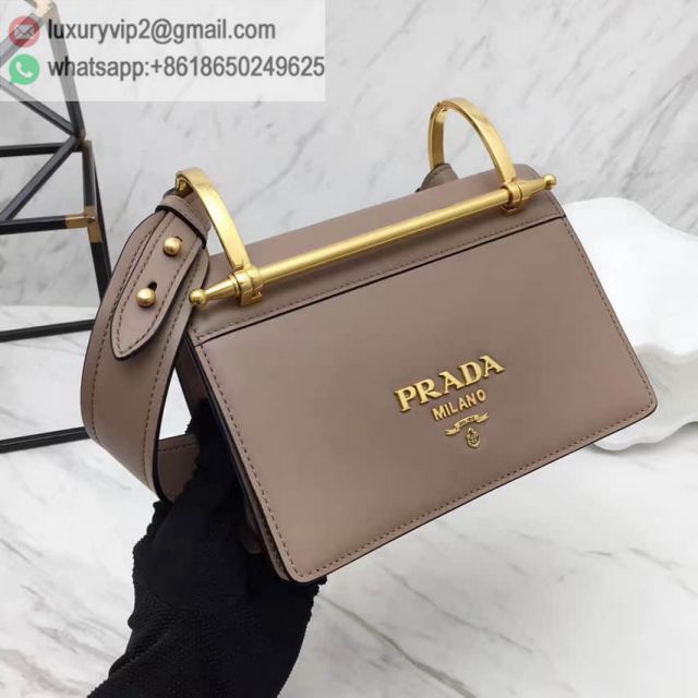 luxury deals: prada outlet