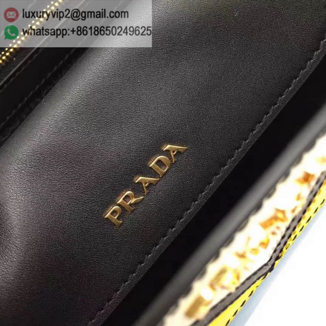 luxury deals: prada outlet