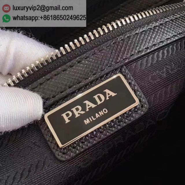 luxury deals: prada outlet