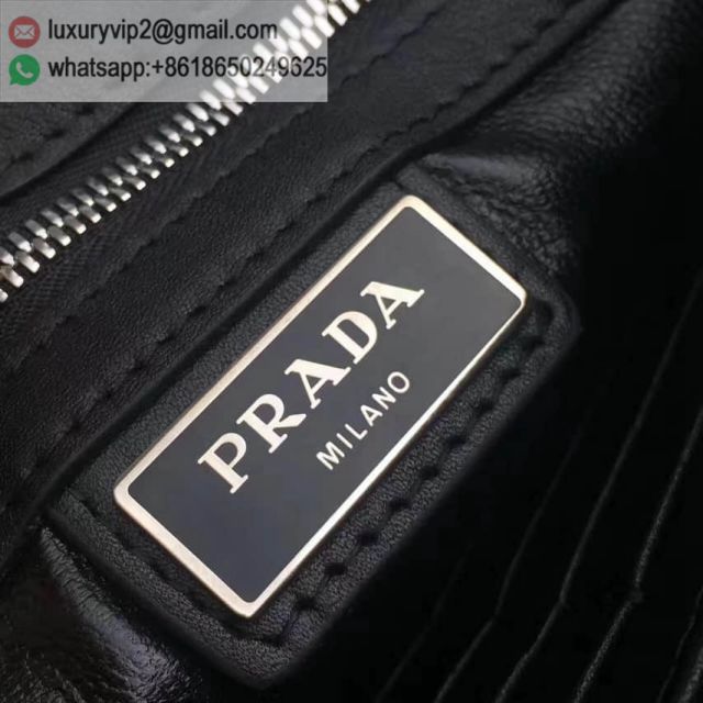 luxury deals: prada outlet