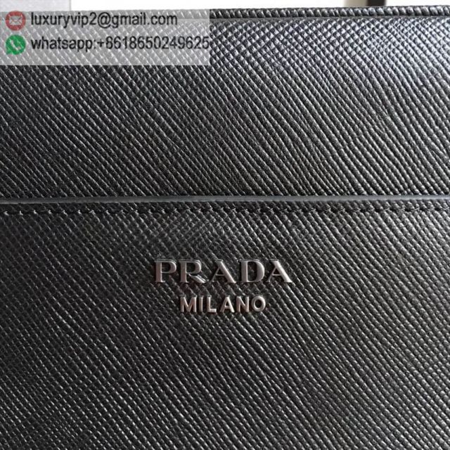 luxury deals: prada outlet