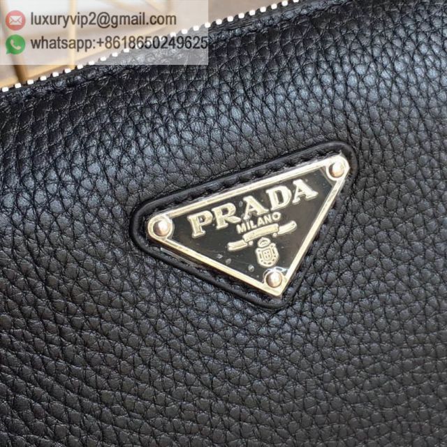 luxury deals: prada outlet