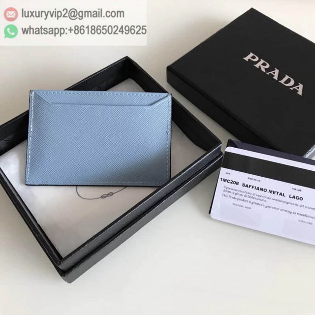 luxury deals: prada outlet