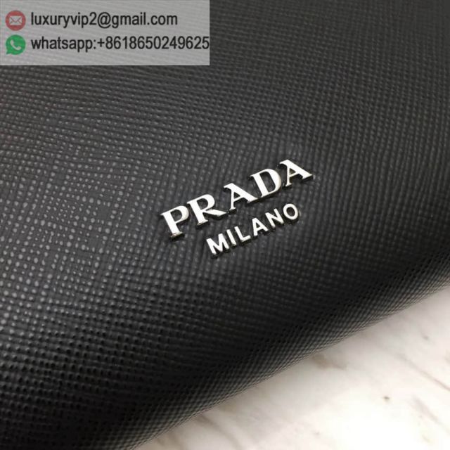 luxury deals: prada outlet