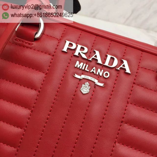 luxury deals: prada outlet