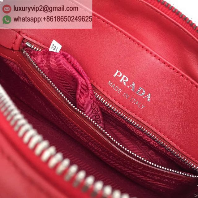 luxury deals: prada outlet