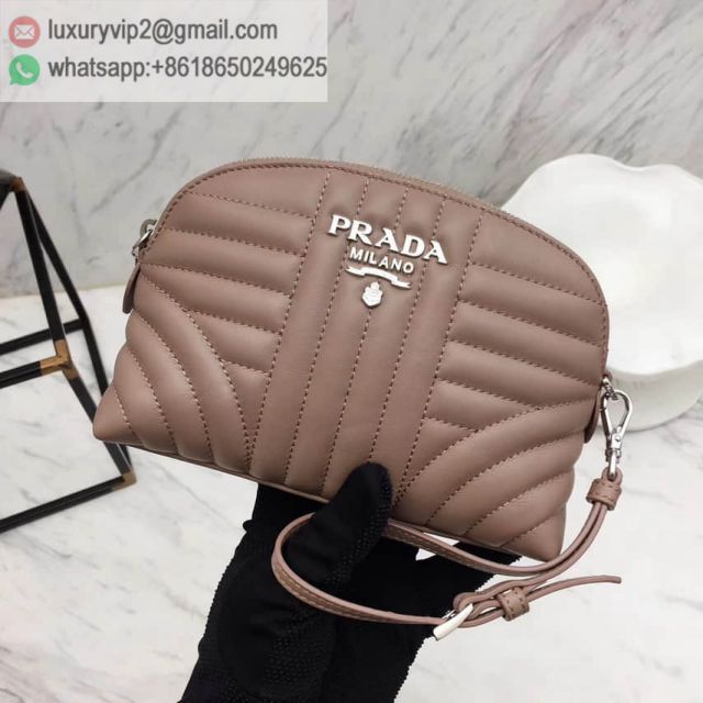 luxury deals: prada outlet