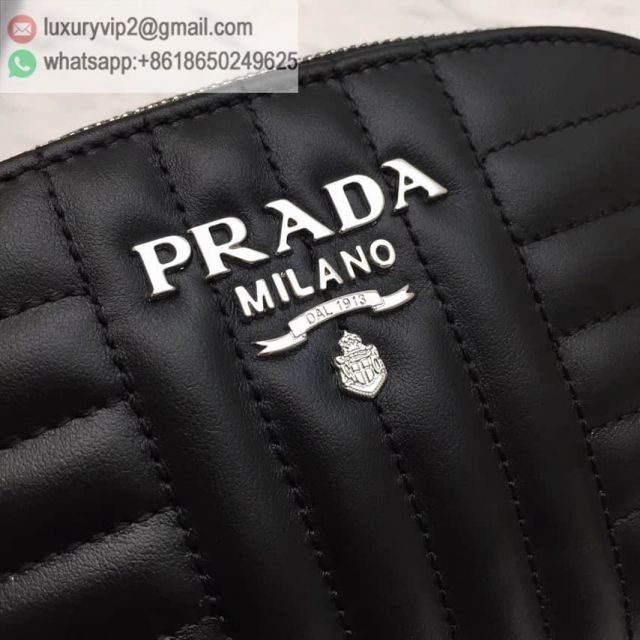 luxury deals: prada outlet