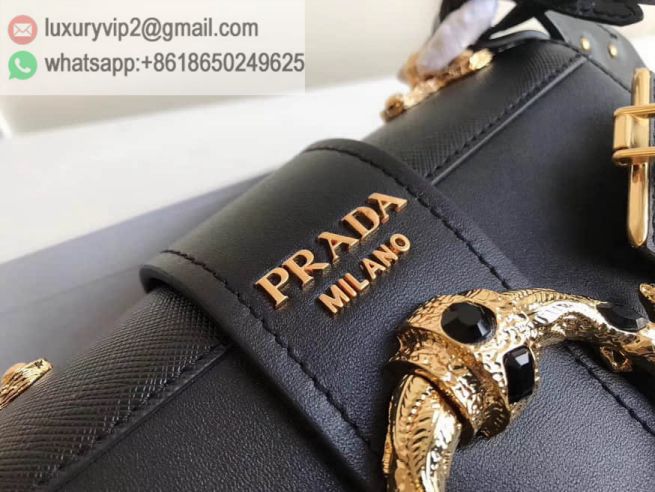 luxury deals: prada outlet