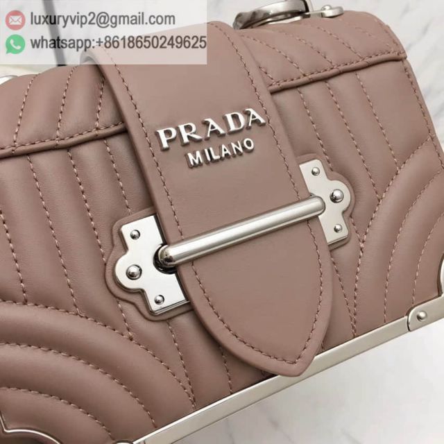 luxury deals: prada outlet