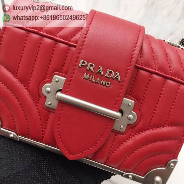 luxury deals: prada outlet