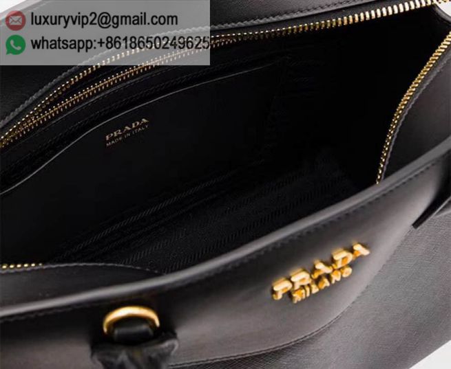 luxury deals: prada outlet