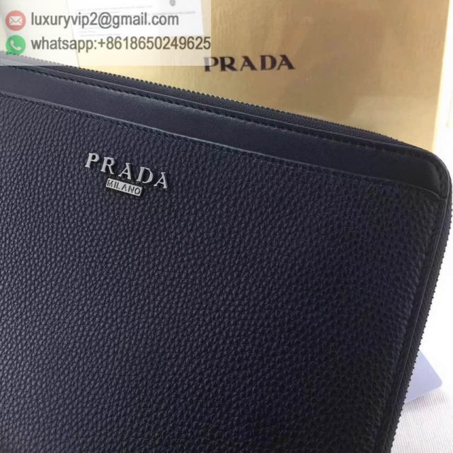 luxury deals: prada outlet