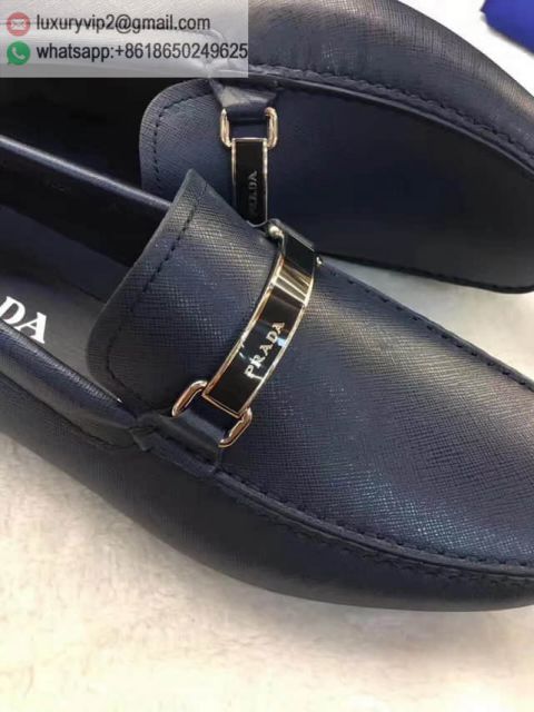 luxury deals: prada outlet