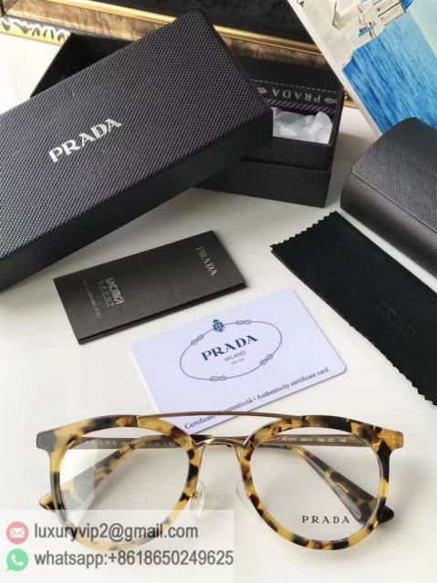 luxury deals: prada outlet