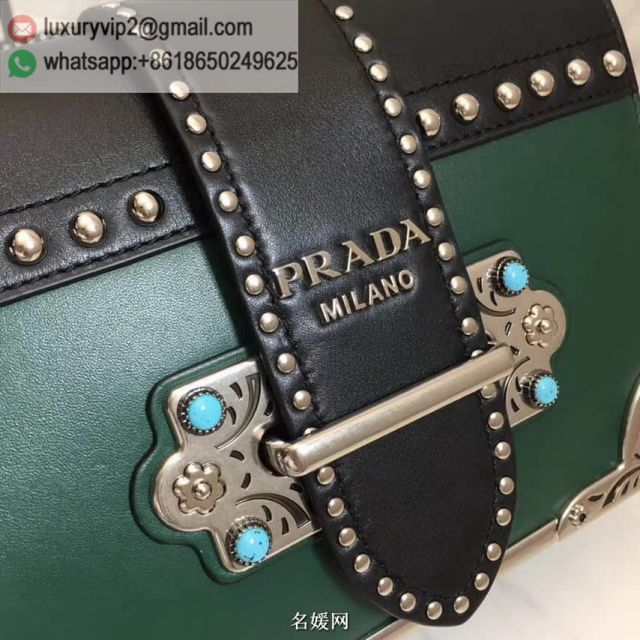 luxury deals: prada outlet