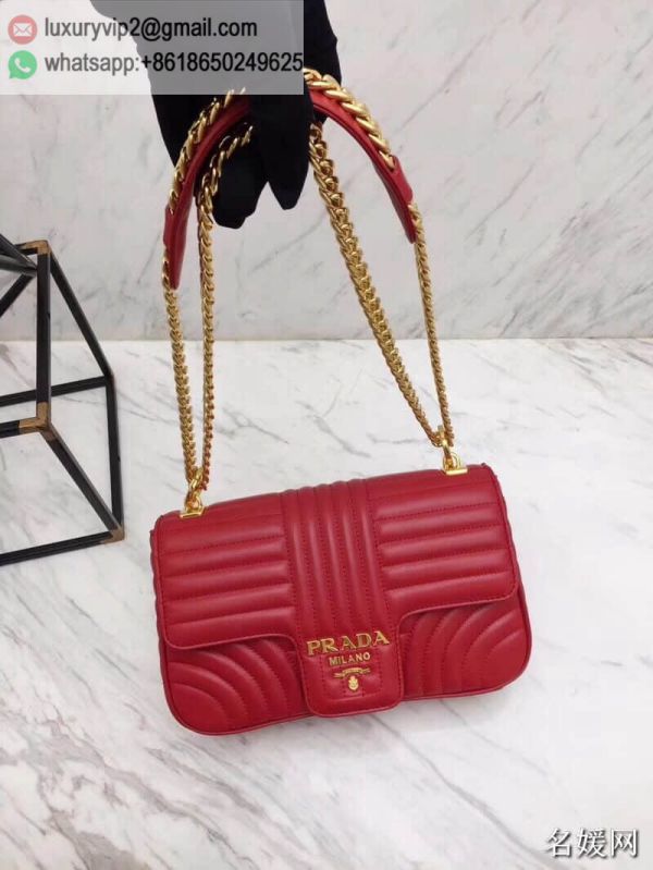 luxury deals: prada outlet