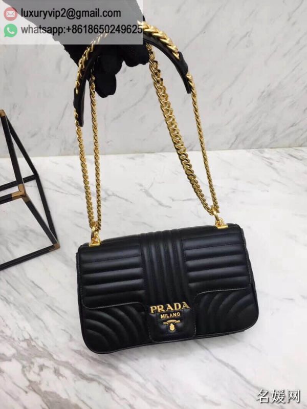 luxury deals: prada outlet