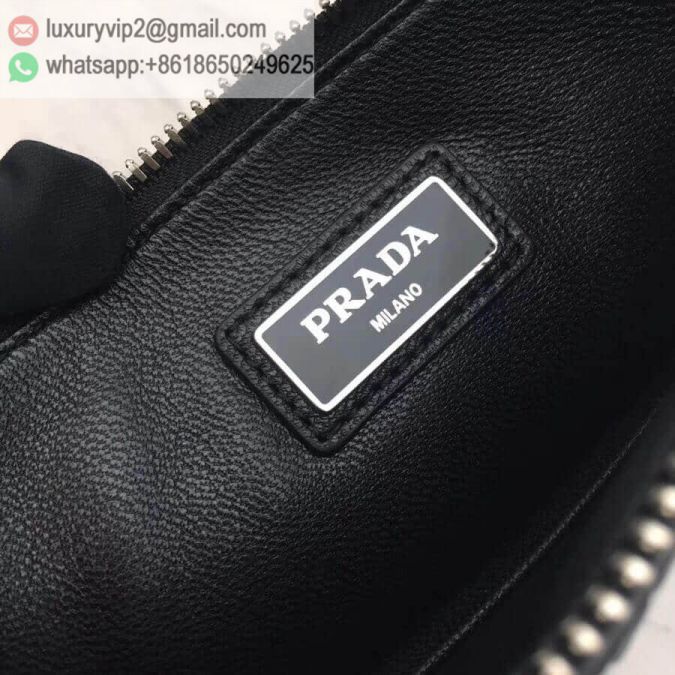 luxury deals: prada outlet