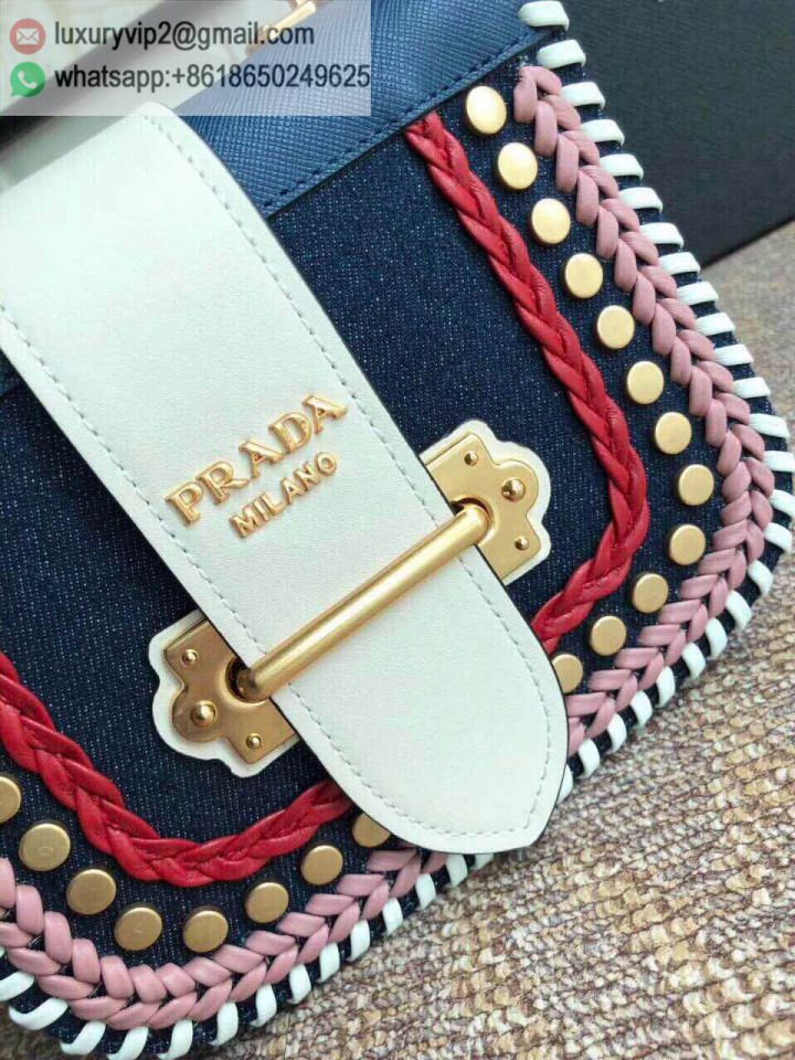 luxury deals: prada outlet