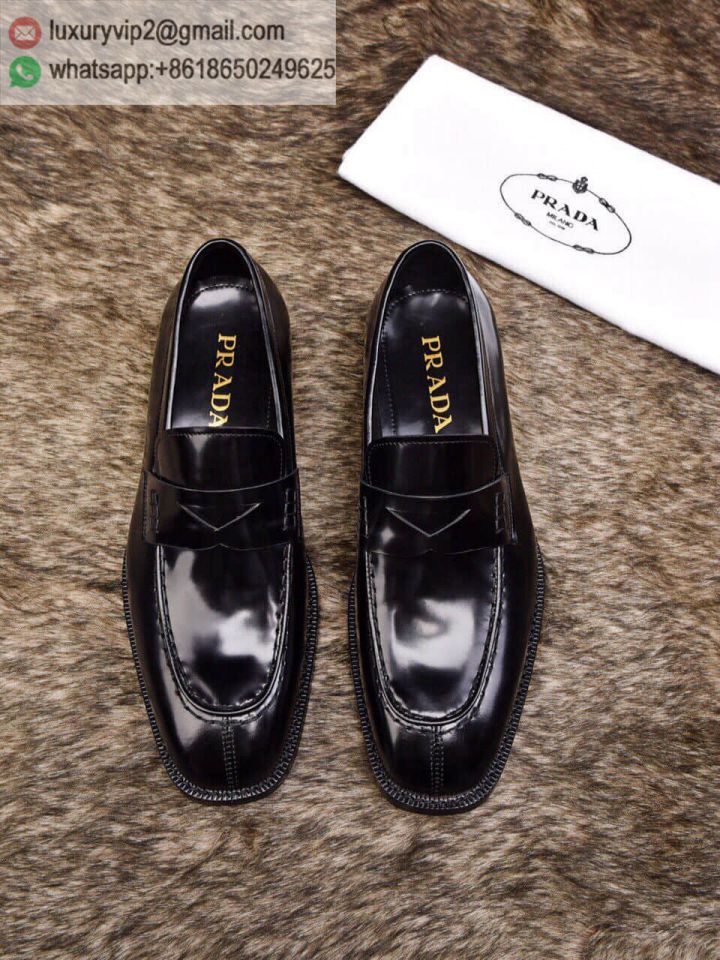 PRADA Men Leather Shoes