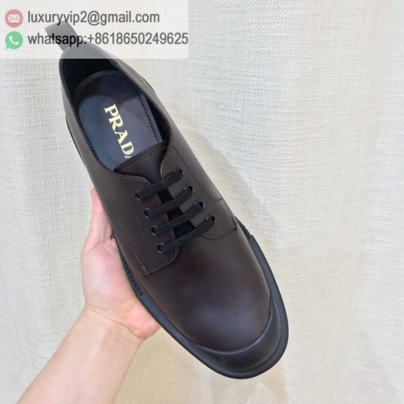 PRADA 19 Men Leather Shoes