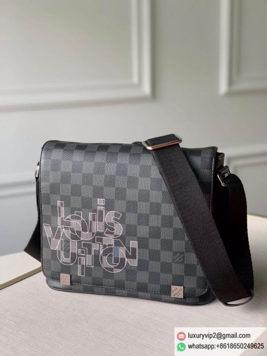 LV N40272 District PM Shoulder Bags