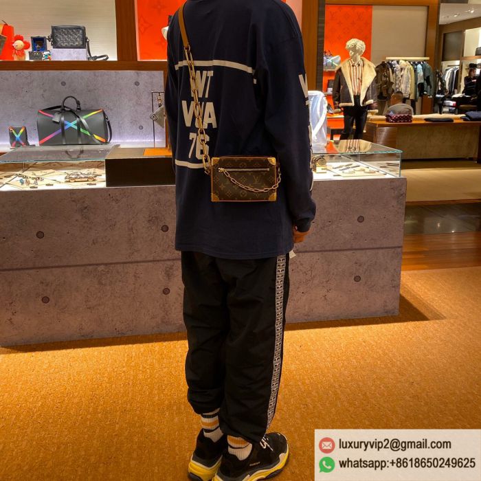 replica men louis vuitton bags