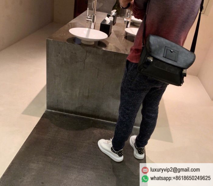 replica men louis vuitton bags