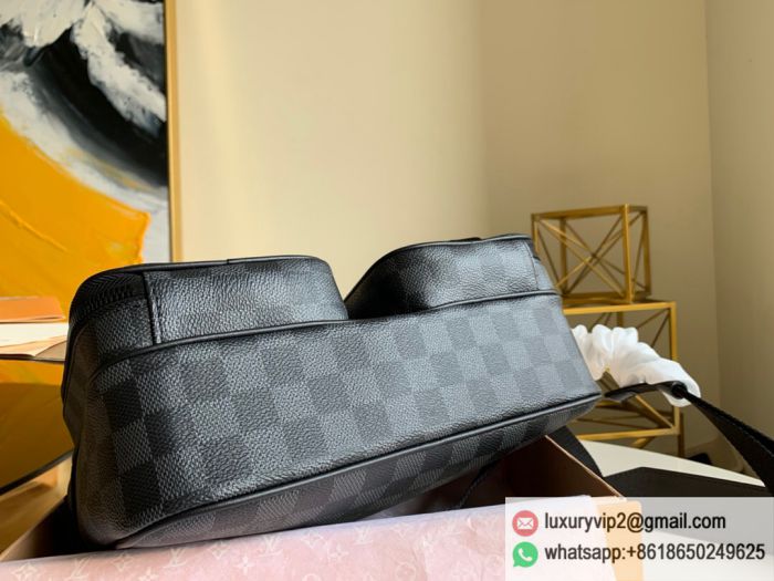 replica men louis vuitton bags