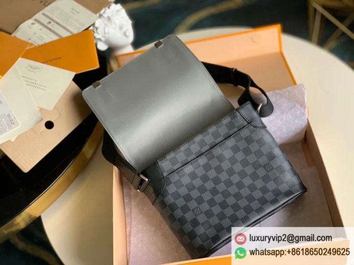 replica men louis vuitton bags