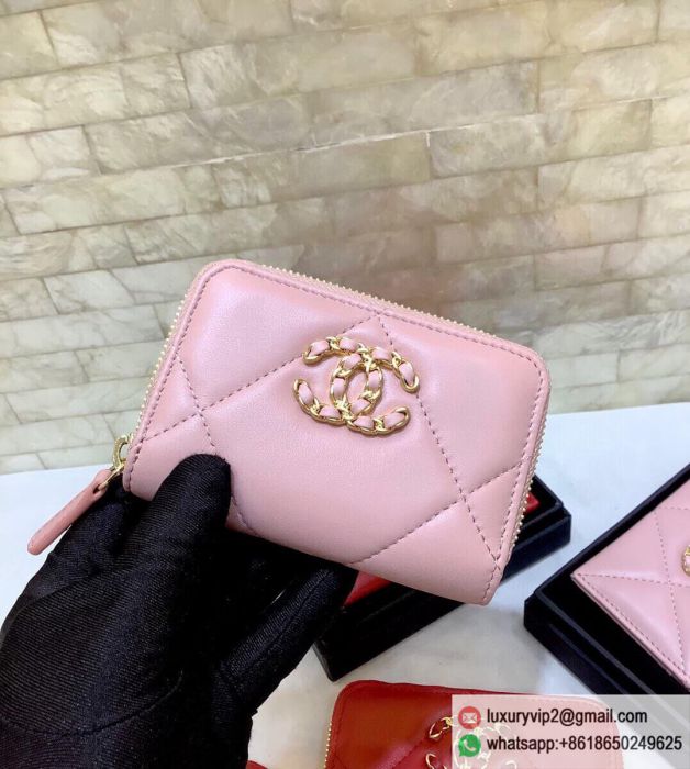 CC 19 Sheepskin Gold cc logo Zipper AP0949 Pink Card Holders