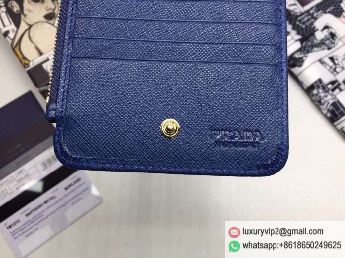 replica women prada bags