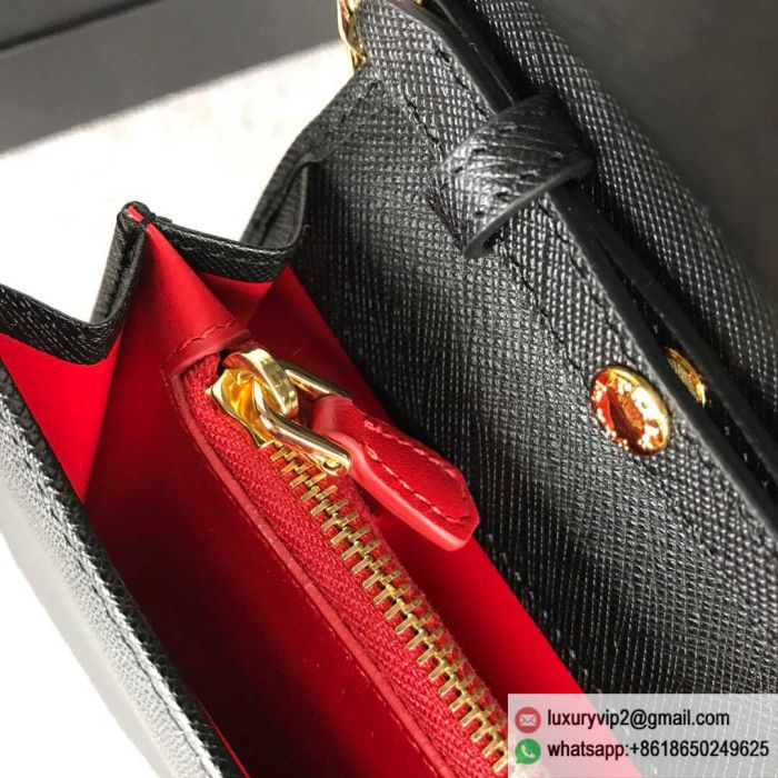 replica women prada bags