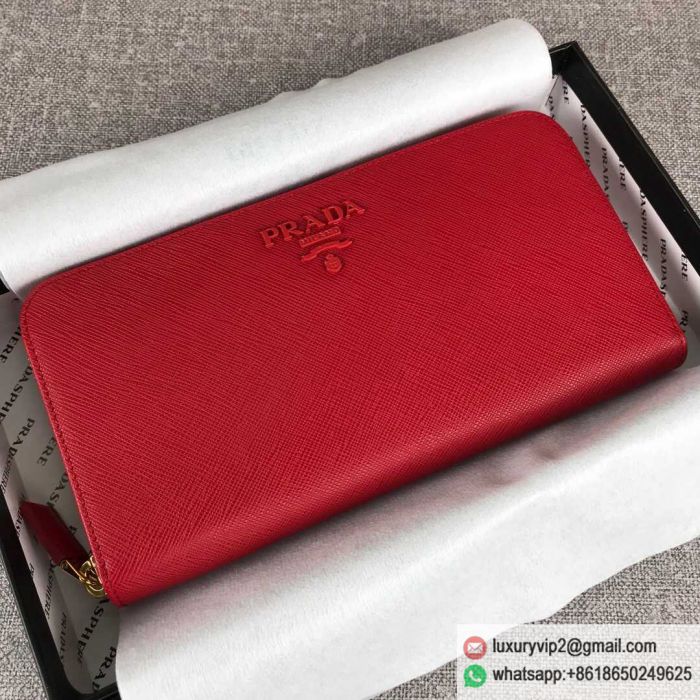 replica women prada bags