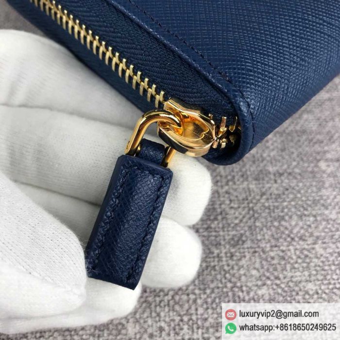 replica women prada bags