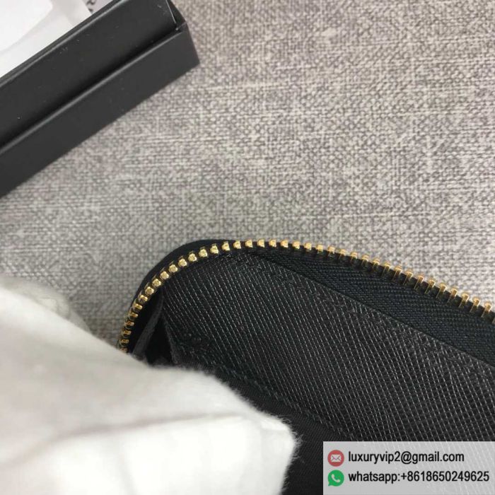 replica women prada bags