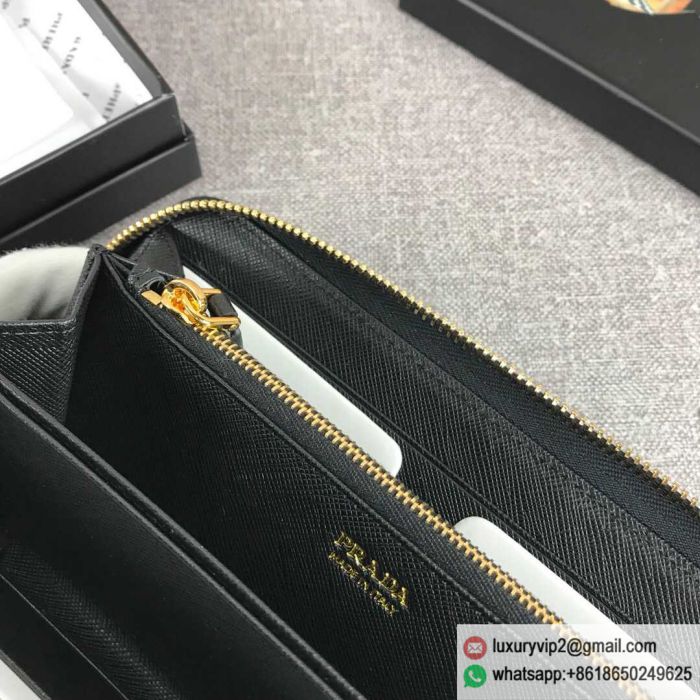 replica women prada bags