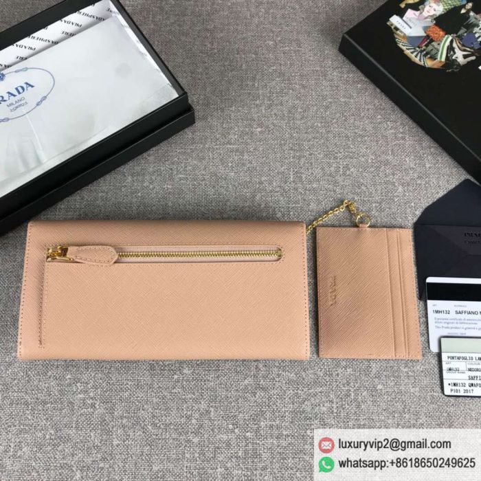 replica women prada bags