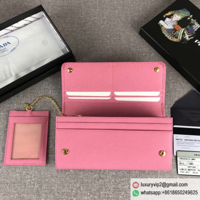 replica women prada bags