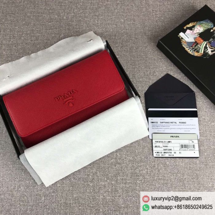 replica women prada bags