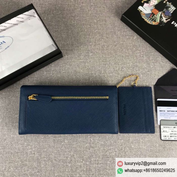 replica women prada bags