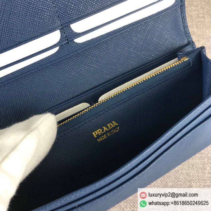 replica women prada bags