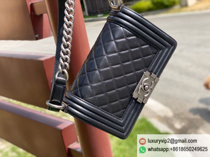 replica women chanel bags