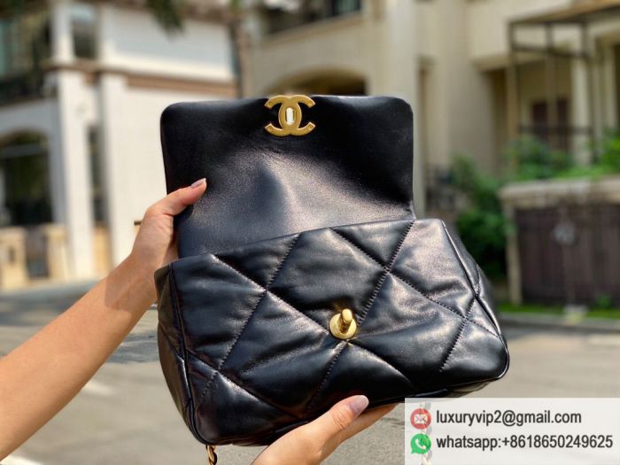 replica women chanel bags